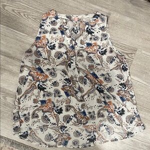 Floral Sleeveless Blouse